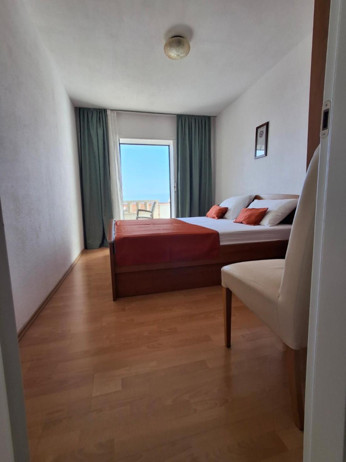 Apartment Irena Bol Eksteriør billede